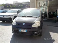 Usata Renault Modus 75 CV (55 kW) 2010 Nero Monovolume