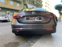 Usata Alfa Romeo Giulia Business 160 CV (117 kW) 2020 Grigio Berlina