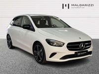 Usata Mercedes B200 163 CV (119 kW) 2022 Bianco Monovolume
