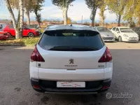 Usata Peugeot 3008 150 CV (110 kW) 2016 Bianco Station wagon