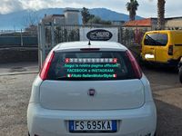 Usata Fiat Punto Young 77 CV (56 kW) 2018 Berlina