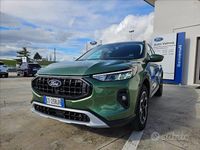 Usata Ford Kuga Active 180 CV (132 kW) 2024 Verde metallizzato SUV