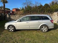 Usata Opel Astra 110 CV (80 kW) 2009 Grigio Station wagon