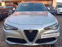 Usata Alfa Romeo Giulia Super 190 CV (139 kW) 2019 Argento Berlina