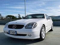 Usata Mercedes SLK200 163 CV (119 kW) 2001 Bianco Cabrio