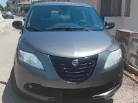 Usata Lancia Ypsilon 69 CV (50 kW) 2014 Grigio Utilitaria