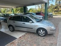 Usata Ford Focus Ambiente 115 CV (84 kW) 2004 Grigio Berlina