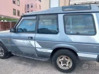 Usata Land Rover Discovery 113 CV (83 kW) 1990 Bluazzurro SUV