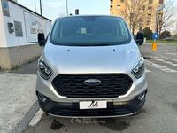 Usata Ford Tourneo Active 170 CV (125 kW) 2022 Grigio moondust metallizzato Monovolume