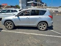 Usado Toyota RAV4 136 CV (100 kW) 2007 Gris SUV