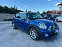 Begagnad Mini ONE 75 HK (55 kW) 2012 Blå Halvkombi