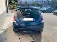 Usata Lancia Ypsilon Gold 69 CV (50 kW) 2022 Blu Utilitaria