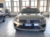 usata VW Touareg Touareg3.0 V6 tdi Executive 204cv tiptronic