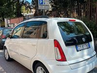 Usata Lancia Musa 77 CV (56 kW) 2009 Bianco Monovolume