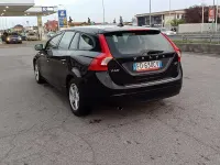 Usata Volvo V60 Business Edition 150 CV (110 kW) 2016 Station wagon