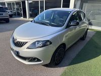 usata Lancia Ypsilon 1.0 FireFly 5 porte S&S Hybrid Ecochic Silver