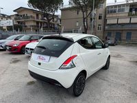 Usata Lancia Ypsilon S 69 CV (50 kW) 2023 Bianco Utilitaria