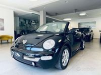 Usata VW New Beetle 103 CV (75 kW) 2003 Nero Utilitaria