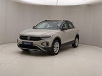 Usata VW T-Roc Life 110 CV (80 kW) 2023 Bianco SUV