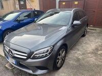 Usata Mercedes C180 122 CV (89 kW) 2018 Grigio Station wagon