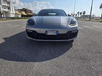 Usata Porsche Panamera S E-Hybrid Sport Turismo 330 CV (242 kW) 2018 Argento Berlina