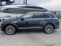 Usata Bentley Bentayga 549 CV (403 kW) 2022 Bluazzurro SUV
