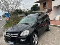 Käytetty Mercedes GL320 224 HP (164 kW) 2007 Katumaasturi