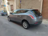 Usata Lancia Delta 140 CV (102 kW) 2011 Grigio Utilitaria