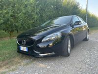 Usata Volvo V40 Inscription 120 CV (88 kW) 2017 Nero Berlina