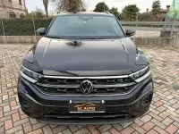 Usata VW T-Roc R-line 116 CV (85 kW) 2021 Nero SUV