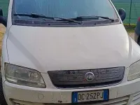 Usata Fiat Multipla 103 CV (75 kW) 2006 Bianco Monovolume