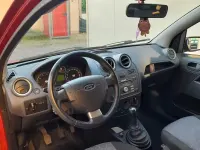 Usata Ford Fiesta 75 CV (55 kW) 2008 Rosso Utilitaria