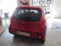 Usata Kia Picanto City 69 CV (50 kW) 2016 Rosso Utilitaria
