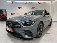 Usata Mercedes E220 Premium Plus 200 CV (147 kW) 2022 Grigio Station wagon
