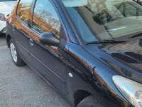 Usata Peugeot 206 60 CV (44 kW) 2012 Nero Berlina