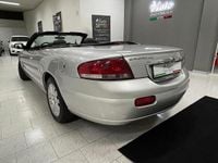 Usata Chrysler Sebring Cabriolet 141 CV (103 kW) 2003 Grigio Cabrio