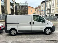 Usata Renault Trafic 143 CV (105 kW) 2005 Monovolume