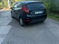 Usata Ford Fiesta 68 CV (50 kW) 2010 Nero Berlina