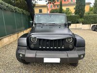Usado Jeep Wrangler Sahara 200 CV (147 kW) 2015 Negro SUV