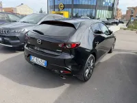 Usata Mazda 3 Exceed 150 CV (110 kW) 2021 Nero metallizzato Berlina