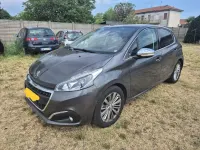 Usata Peugeot 208 Allure 110 CV (80 kW) 2019 Utilitaria