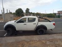 Usata Mitsubishi L200 87 CV (63 kW) 2011 Bianco Pick-up