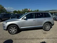 Usata VW Touareg Exclusive 174 CV (127 kW) 2007 Grigio SUV