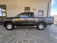 Usata Mitsubishi L200 Invite 150 CV (110 kW) 2020 Nero Pick-up