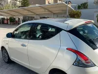 Usata Lancia Ypsilon 95 CV (69 kW) 2011 Bianco Utilitaria