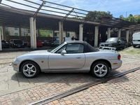Usata Mazda MX5 110 CV (80 kW) 2002 Argento Cabrio