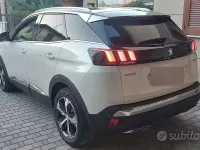 Usata Peugeot 3008 GT-line 120 CV (88 kW) 2017 Bianco SUV