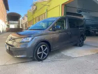 Usata VW Caddy 122 CV (89 kW) 2023 Grigio Monovolume