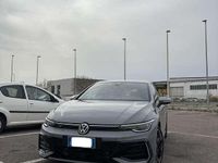 Usata VW Golf VIII R-line Plus 150 CV (110 kW) 2024 Grigio Berlina