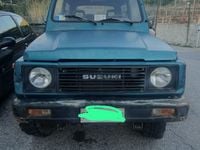 Usata Suzuki Samurai 69 CV (50 kW) 1986 Verde SUV